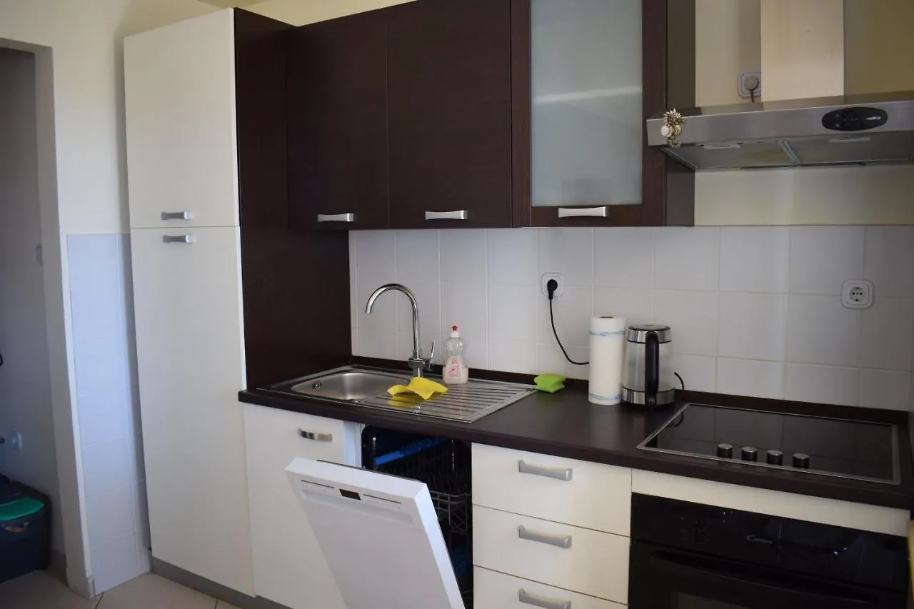 Apartment Vista Mare Malinska 0*,  Croatia